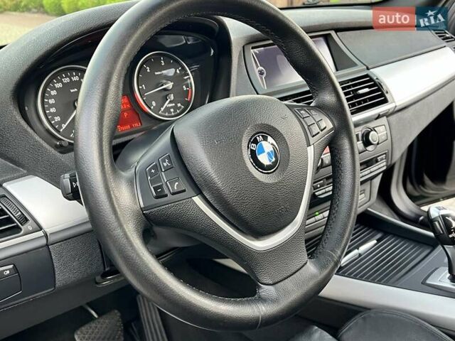 Чорний БМВ Х5, об'ємом двигуна 3 л та пробігом 270 тис. км за 19500 $, фото 49 на Automoto.ua