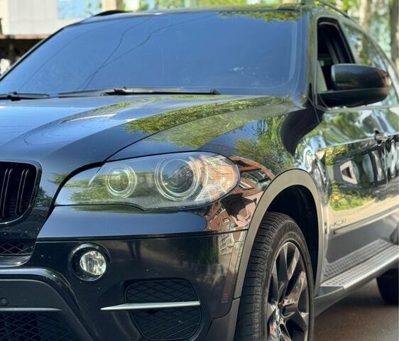 БМВ Х5 2011 у Дніпро (Дніпропетровську) на Automoto.ua Чорний БМВ Х5, об'ємом двигуна 3 л та пробігом 360 тис. км за 14100 $, фото 6 на Automoto.ua
