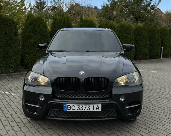 Черный БМВ Х5, объемом двигателя 2.99 л и пробегом 308 тыс. км за 16000 $, фото 2 на Automoto.ua