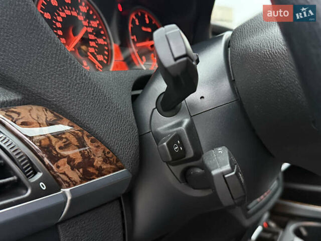 Черный БМВ Х5, объемом двигателя 2.99 л и пробегом 259 тыс. км за 16800 $, фото 41 на Automoto.ua