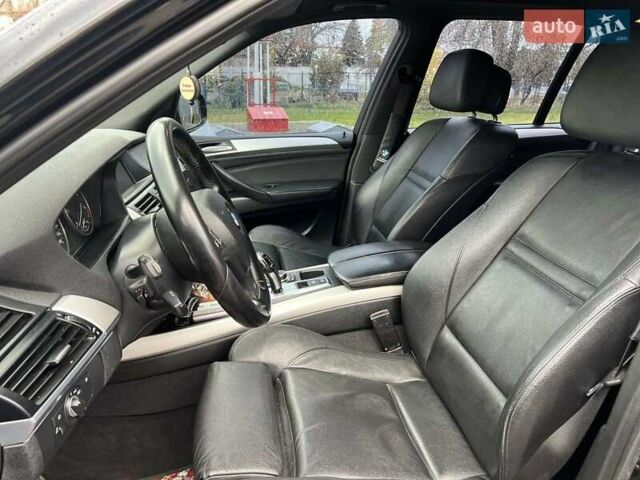 Черный БМВ Х5, объемом двигателя 3 л и пробегом 243 тыс. км за 15800 $, фото 18 на Automoto.ua