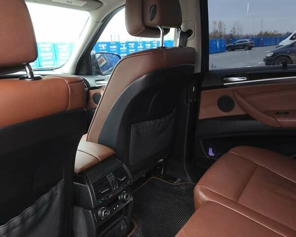 Черный БМВ Х5, объемом двигателя 2.99 л и пробегом 283 тыс. км за 18500 $, фото 14 на Automoto.ua