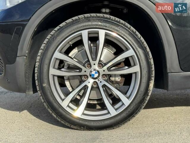 Черный БМВ Х5, объемом двигателя 2.98 л и пробегом 163 тыс. км за 16300 $, фото 104 на Automoto.ua