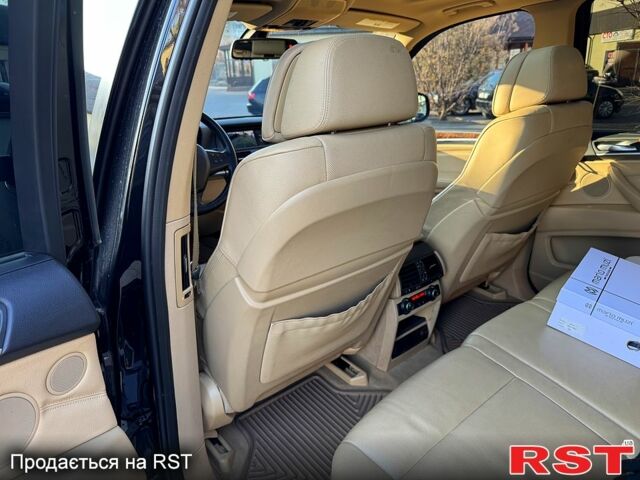 Чорний БМВ Х5, об'ємом двигуна 3 л та пробігом 230 тис. км за 17500 $, фото 5 на Automoto.ua