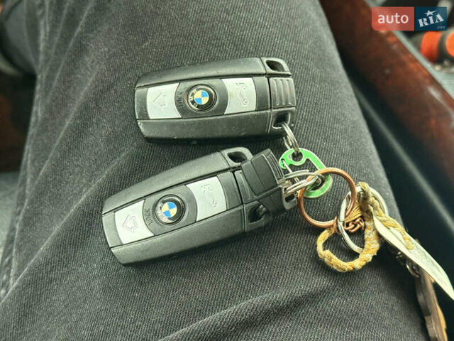 Чорний БМВ Х5, об'ємом двигуна 3 л та пробігом 359 тис. км за 13100 $, фото 18 на Automoto.ua