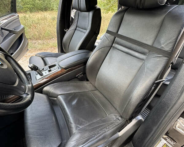 Черный БМВ Х5, объемом двигателя 2.98 л и пробегом 210 тыс. км за 17500 $, фото 15 на Automoto.ua