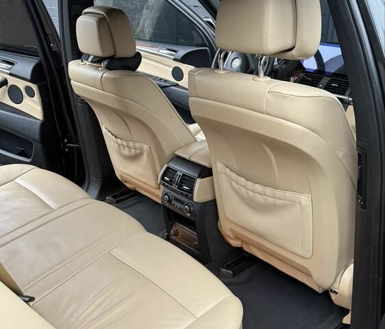 Черный БМВ Х5, объемом двигателя 3 л и пробегом 205 тыс. км за 18000 $, фото 5 на Automoto.ua