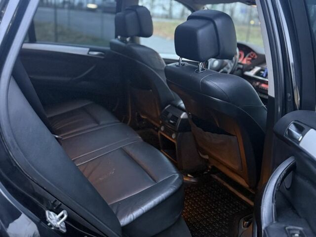 Чорний БМВ Х5, об'ємом двигуна 3 л та пробігом 450 тис. км за 8200 $, фото 10 на Automoto.ua