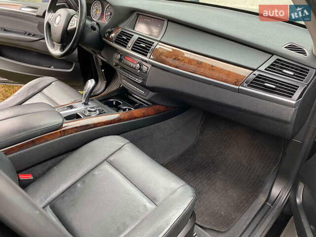 Чорний БМВ Х5, об'ємом двигуна 3 л та пробігом 4 тис. км за 13800 $, фото 3 на Automoto.ua