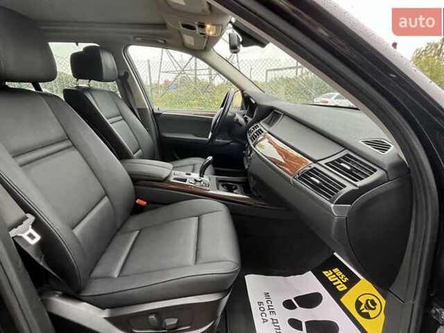 Черный БМВ Х5, объемом двигателя 2.99 л и пробегом 252 тыс. км за 16500 $, фото 18 на Automoto.ua