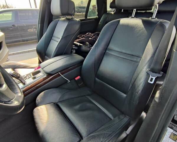 Черный БМВ Х5, объемом двигателя 3 л и пробегом 228 тыс. км за 17400 $, фото 7 на Automoto.ua