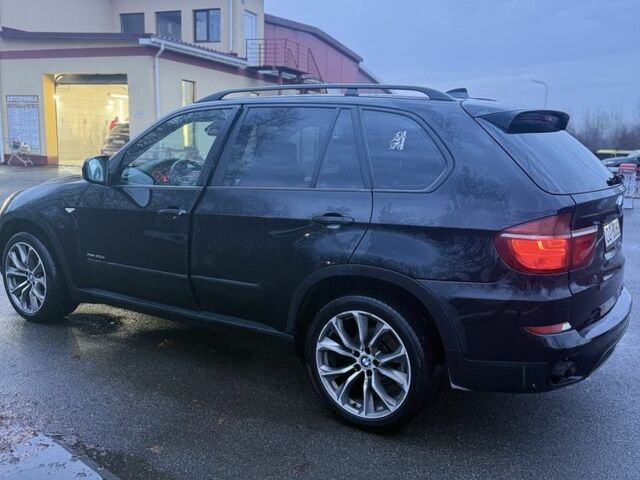 Чорний БМВ Х5, об'ємом двигуна 3 л та пробігом 450 тис. км за 8200 $, фото 5 на Automoto.ua