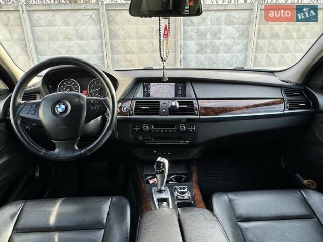 Черный БМВ Х5, объемом двигателя 2.98 л и пробегом 163 тыс. км за 16300 $, фото 69 на Automoto.ua