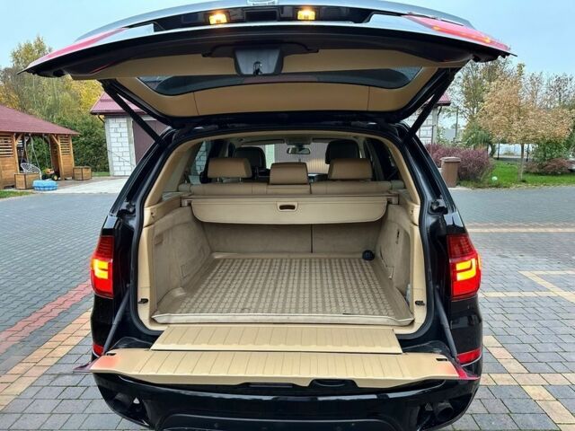 Чорний БМВ Х5, об'ємом двигуна 3 л та пробігом 204 тис. км за 3999 $, фото 5 на Automoto.ua