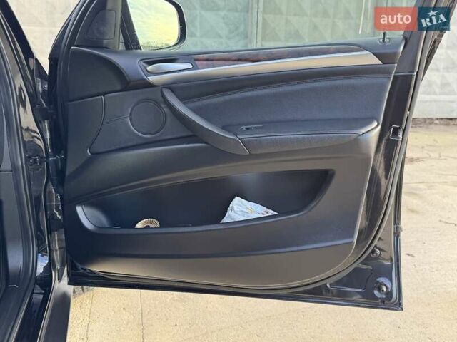 Черный БМВ Х5, объемом двигателя 2.98 л и пробегом 163 тыс. км за 16300 $, фото 60 на Automoto.ua