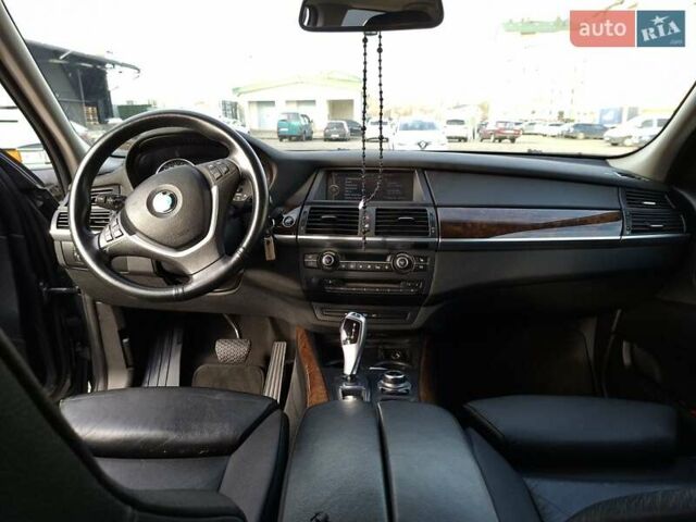 Черный БМВ Х5, объемом двигателя 2.99 л и пробегом 278 тыс. км за 16900 $, фото 4 на Automoto.ua