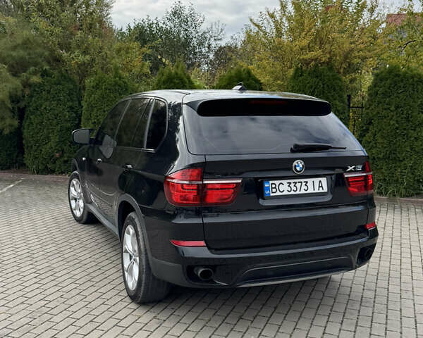 Черный БМВ Х5, объемом двигателя 2.99 л и пробегом 308 тыс. км за 16000 $, фото 6 на Automoto.ua