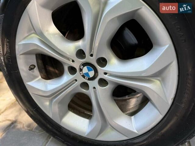 Черный БМВ Х5, объемом двигателя 3 л и пробегом 292 тыс. км за 17700 $, фото 16 на Automoto.ua