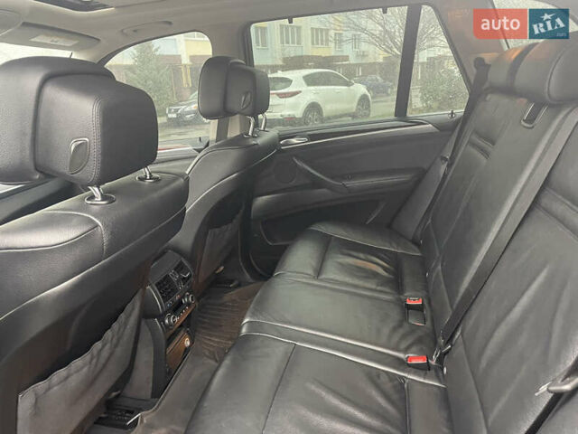 Чорний БМВ Х5, об'ємом двигуна 3 л та пробігом 212 тис. км за 14500 $, фото 32 на Automoto.ua