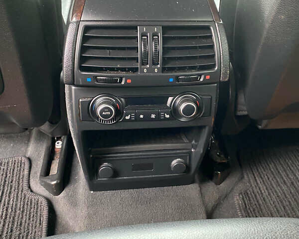 Чорний БМВ Х5, об'ємом двигуна 3 л та пробігом 4 тис. км за 13800 $, фото 1 на Automoto.ua