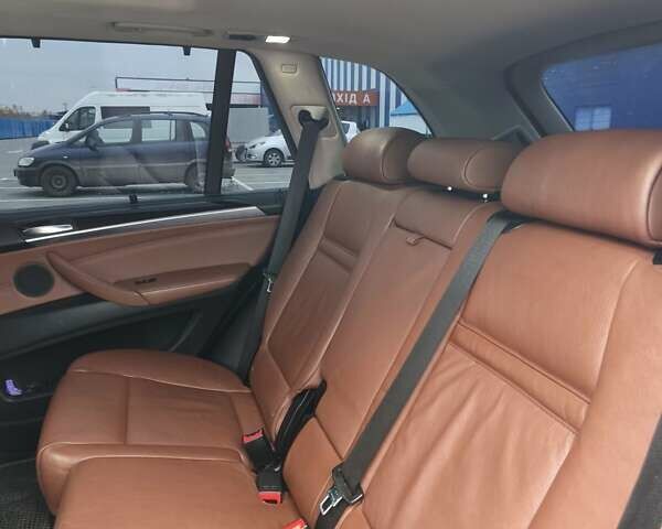 Черный БМВ Х5, объемом двигателя 2.99 л и пробегом 283 тыс. км за 18500 $, фото 13 на Automoto.ua