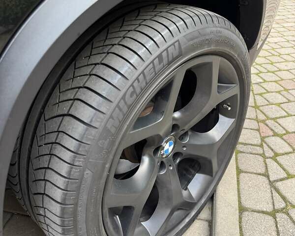 БМВ Х5 2011 в Черновцах на Automoto.ua Черный БМВ Х5, объемом двигателя 3 л и пробегом 235 тыс. км за 16800 $, фото 30 на Automoto.ua