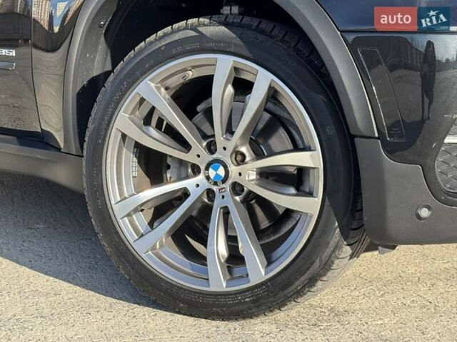 Черный БМВ Х5, объемом двигателя 2.98 л и пробегом 163 тыс. км за 16300 $, фото 10 на Automoto.ua