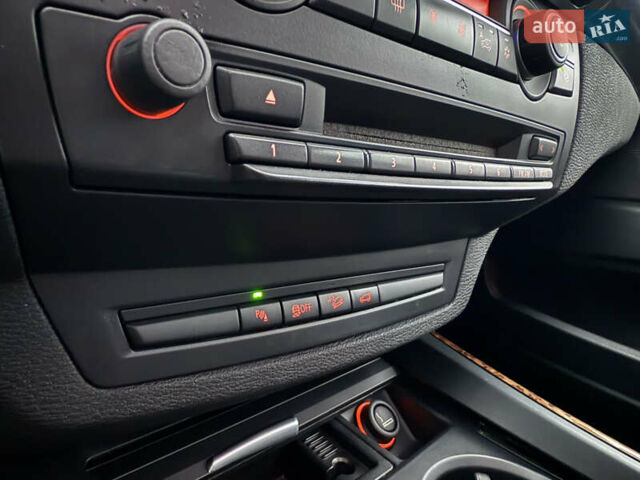 Черный БМВ Х5, объемом двигателя 2.99 л и пробегом 259 тыс. км за 16800 $, фото 51 на Automoto.ua