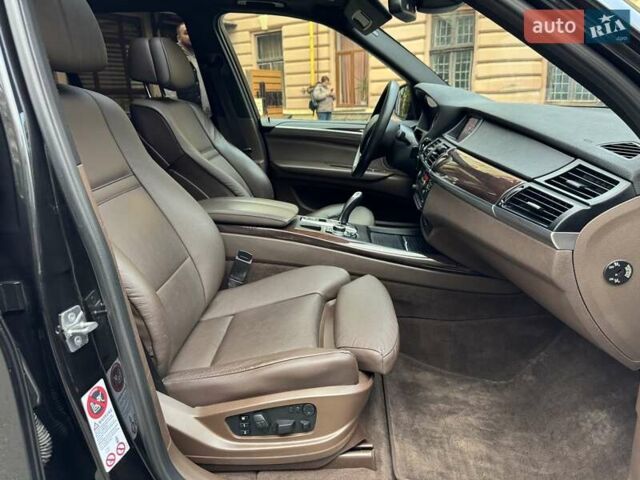 БМВ Х5 2011 в Черновцах на Automoto.ua Черный БМВ Х5, объемом двигателя 3 л и пробегом 235 тыс. км за 16800 $, фото 27 на Automoto.ua