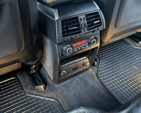 Черный БМВ Х5, объемом двигателя 3 л и пробегом 265 тыс. км за 22550 $, фото 28 на Automoto.ua