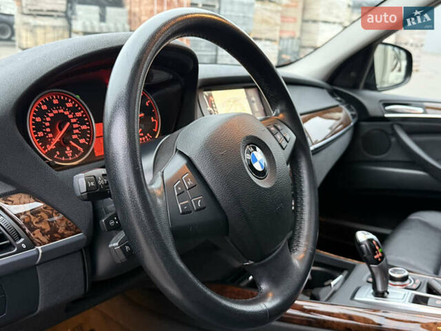 Черный БМВ Х5, объемом двигателя 2.99 л и пробегом 259 тыс. км за 16800 $, фото 42 на Automoto.ua