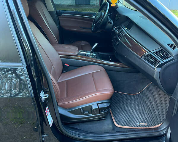 БМВ Х5 2011 в Броварах на Automoto.ua Черный БМВ Х5, объемом двигателя 2.99 л и пробегом 306 тыс. км за 19500 $, фото 3 на Automoto.ua