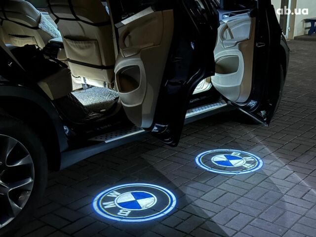 Чорний БМВ Х5, об'ємом двигуна 3 л та пробігом 349 тис. км за 17690 $, фото 31 на Automoto.ua