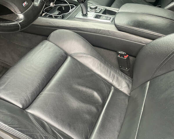 Черный БМВ Х5, объемом двигателя 2.98 л и пробегом 233 тыс. км за 18500 $, фото 12 на Automoto.ua