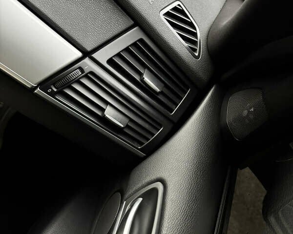 Чорний БМВ Х5, об'ємом двигуна 2.99 л та пробігом 305 тис. км за 22000 $, фото 56 на Automoto.ua