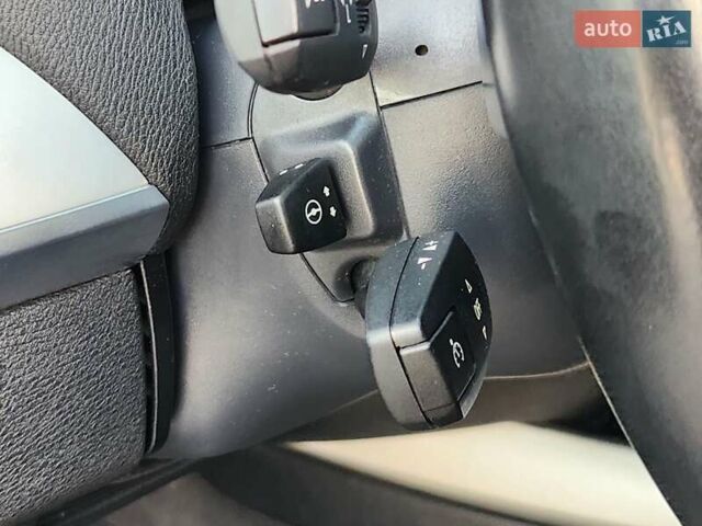 Чорний БМВ Х5, об'ємом двигуна 3 л та пробігом 218 тис. км за 17750 $, фото 80 на Automoto.ua