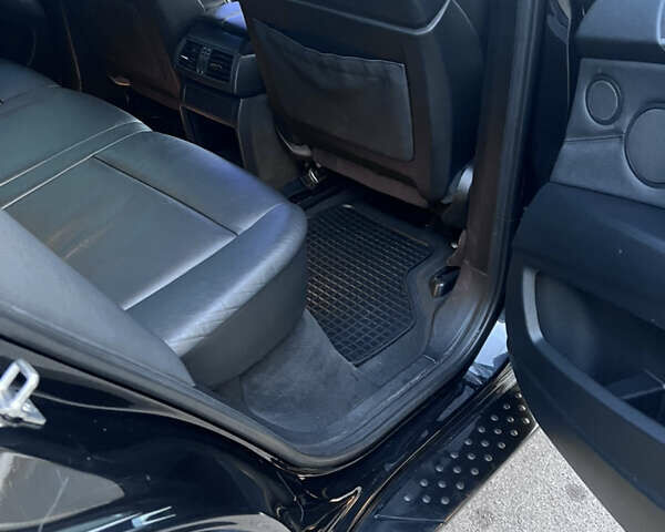 Черный БМВ Х5, объемом двигателя 3 л и пробегом 265 тыс. км за 18900 $, фото 17 на Automoto.ua