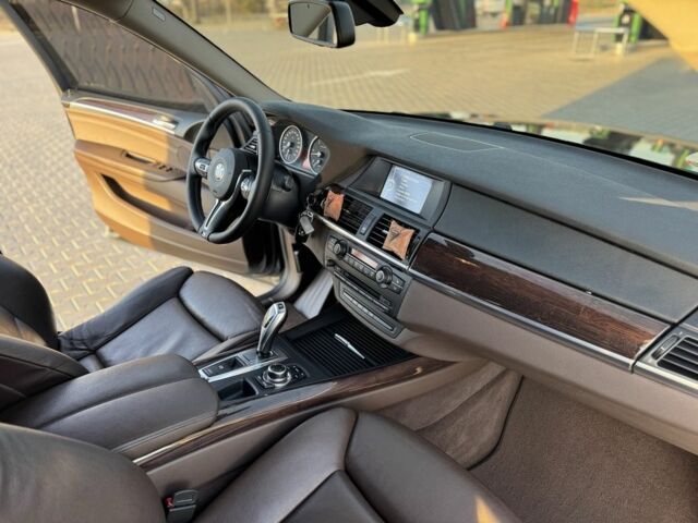 Черный БМВ Х5, объемом двигателя 3 л и пробегом 180 тыс. км за 20999 $, фото 13 на Automoto.ua