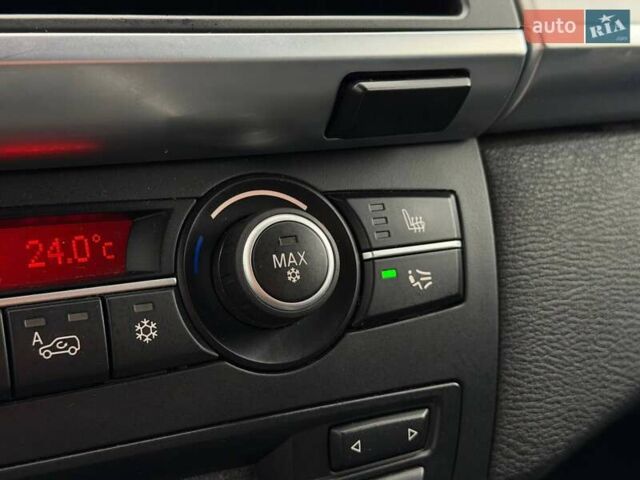 Чорний БМВ Х5, об'ємом двигуна 3 л та пробігом 350 тис. км за 18500 $, фото 59 на Automoto.ua