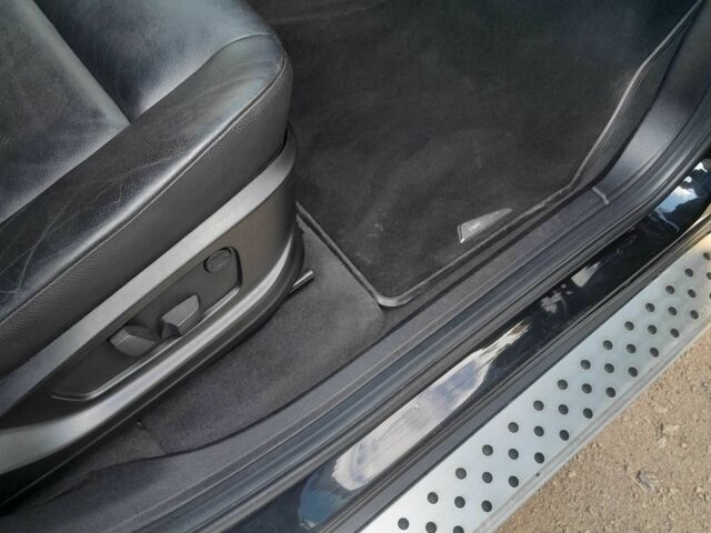 Чорний БМВ Х5, об'ємом двигуна 3 л та пробігом 212 тис. км за 11750 $, фото 5 на Automoto.ua