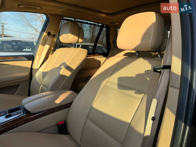 Черный БМВ Х5, объемом двигателя 2.98 л и пробегом 232 тыс. км за 15300 $, фото 19 на Automoto.ua