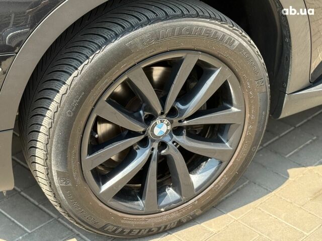 Черный БМВ Х5, объемом двигателя 3 л и пробегом 254 тыс. км за 18290 $, фото 12 на Automoto.ua