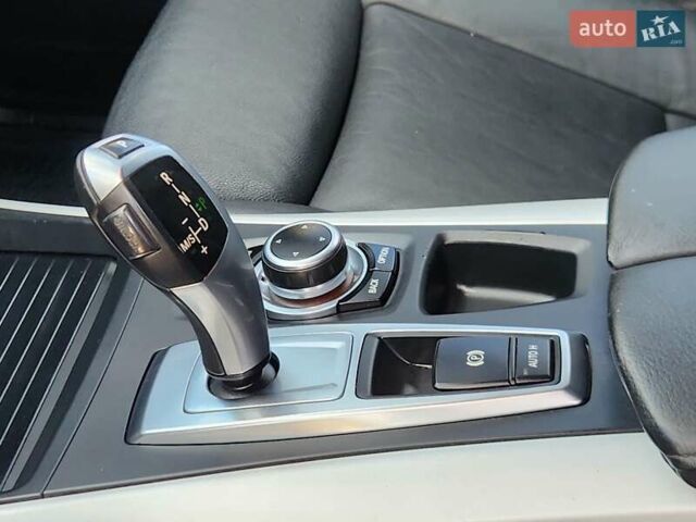 Чорний БМВ Х5, об'ємом двигуна 3 л та пробігом 218 тис. км за 17750 $, фото 73 на Automoto.ua