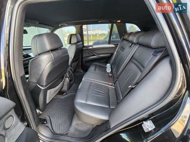 Чорний БМВ Х5, об'ємом двигуна 3 л та пробігом 218 тис. км за 17750 $, фото 66 на Automoto.ua