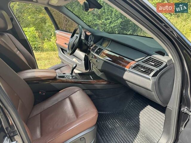 Черный БМВ Х5, объемом двигателя 2.99 л и пробегом 305 тыс. км за 17700 $, фото 29 на Automoto.ua