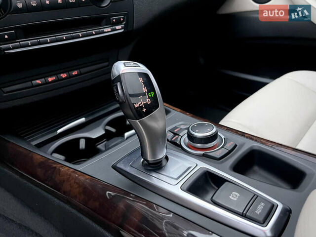 Чорний БМВ Х5, об'ємом двигуна 2.98 л та пробігом 165 тис. км за 13500 $, фото 29 на Automoto.ua