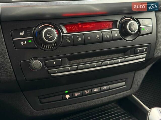 Чорний БМВ Х5, об'ємом двигуна 3 л та пробігом 350 тис. км за 18500 $, фото 57 на Automoto.ua