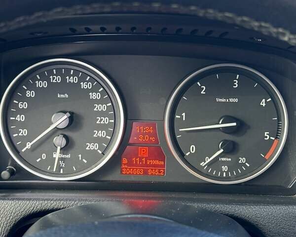 Черный БМВ Х5, объемом двигателя 2.99 л и пробегом 305 тыс. км за 17300 $, фото 45 на Automoto.ua