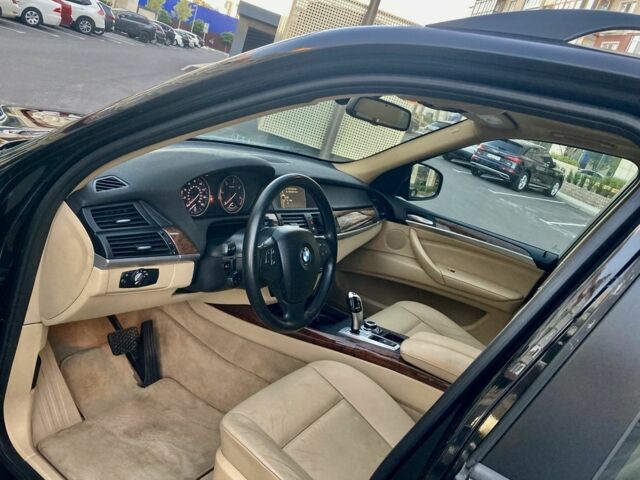 Черный БМВ Х5, объемом двигателя 3 л и пробегом 218 тыс. км за 17600 $, фото 9 на Automoto.ua