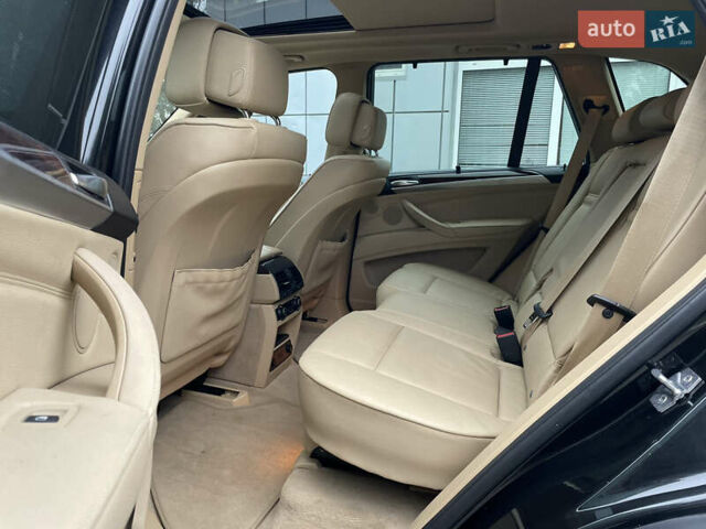 Черный БМВ Х5, объемом двигателя 3 л и пробегом 249 тыс. км за 16150 $, фото 26 на Automoto.ua
